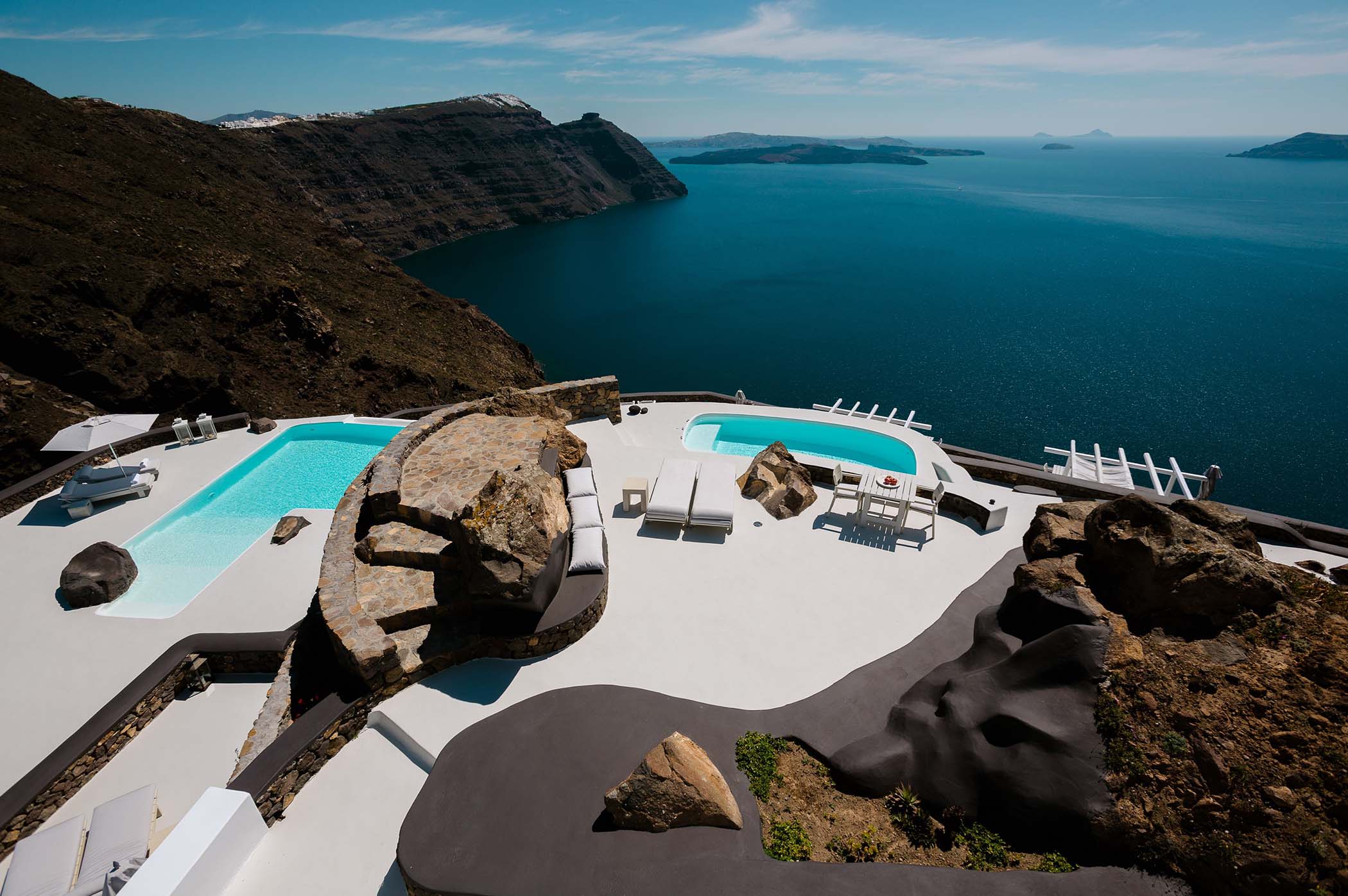 Can't find your dream boutique hotel? Build it with Amberlair! 2 Have you ever thought : oh this hotel is great but if it had this or if it were in that region, it would be the perfect boutique hotel? I certainly have. Well, now we all have the opportunity to help fund, design and create it!