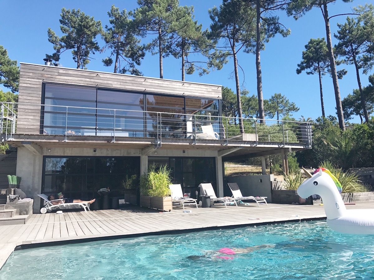 Villa Mogador Cap Ferret a fantastic B&B or villa rental with pool. France family holidays
